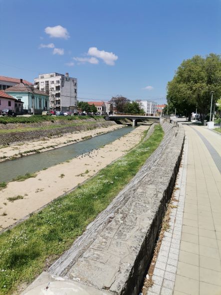 Galerija - kej na Veternici